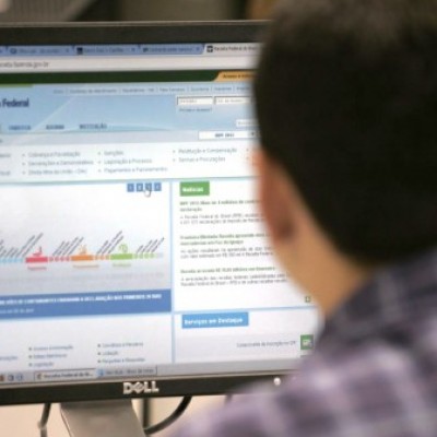 Entrega da declaração do Imposto de Renda 2017 começa em março