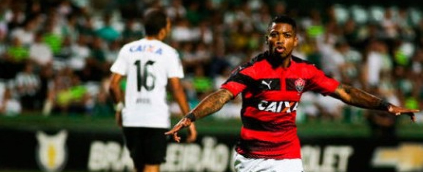 Futuro de Marinho será decidido ainda nesta quarta entre empresário e o Vitória