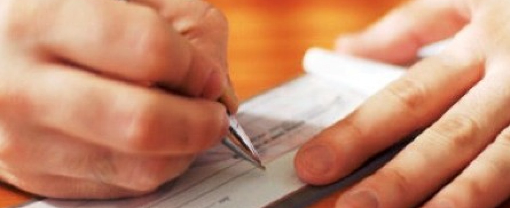 Juros do cheque especial e do empréstimo ficam estáveis no começo do ano