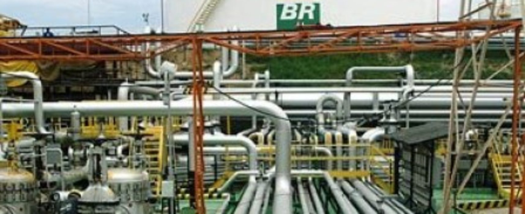 ANP aprova cessão de 10 campos antigos da Petrobras para estrangeiras