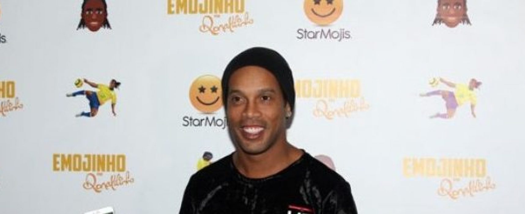 Ronaldinho Gaúcho pode voltar a jogar e disputar a Libertadores 2017