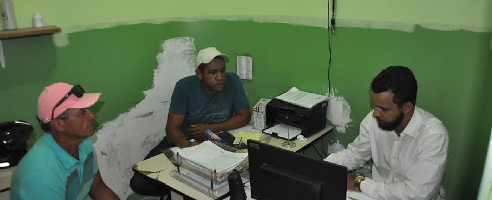 Secretário de Infraestrutura realiza mutirão de limpeza em Ibicaraí