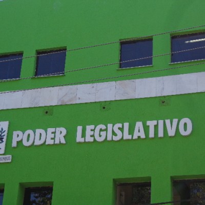 Comissão de Educação e Cultura da Câmara Municipal de Ilhéus visita o Colégio Estadual Padre Luiz Palmeira
