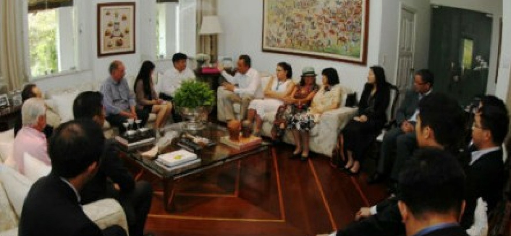 Governador Rui Costa se reune com executivos chineses e concretiza investimentos