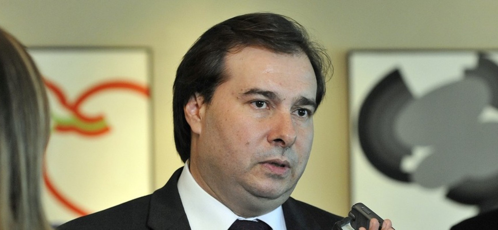 Rodrigo Maia é reeleito presidente da Câmara dos Deputados