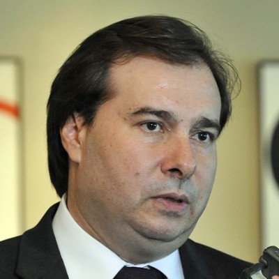 Rodrigo Maia é reeleito presidente da Câmara dos Deputados