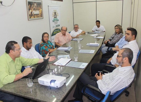Amurc cria fórum de planejamento e finanças dos municípios