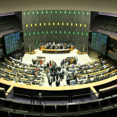 Câmara aprova, em segundo turno, PEC sobre recursos especiais ao STJ