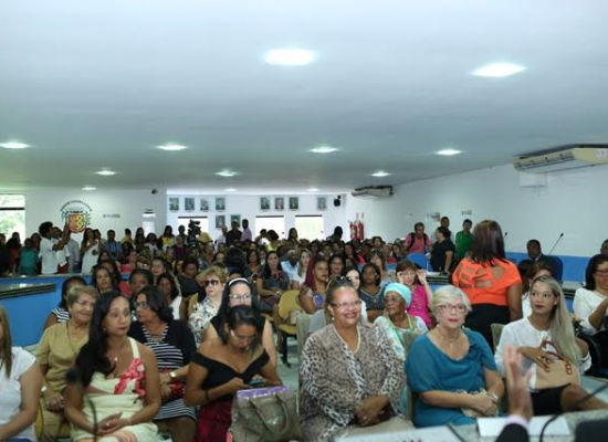 Câmara de Ilhéus homenageia mulheres em sessão especial