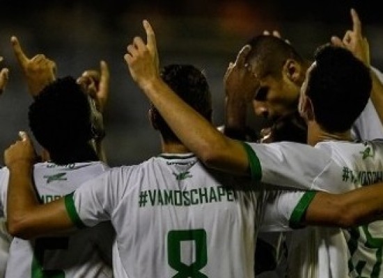 Chapecoense vence em jogo de estreia na Copa Libertadores