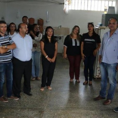 ESTUDANTES DA FACULDADE DE ILHÉUS VISITAM O PRESÍDIO ARISTON CARDOSO