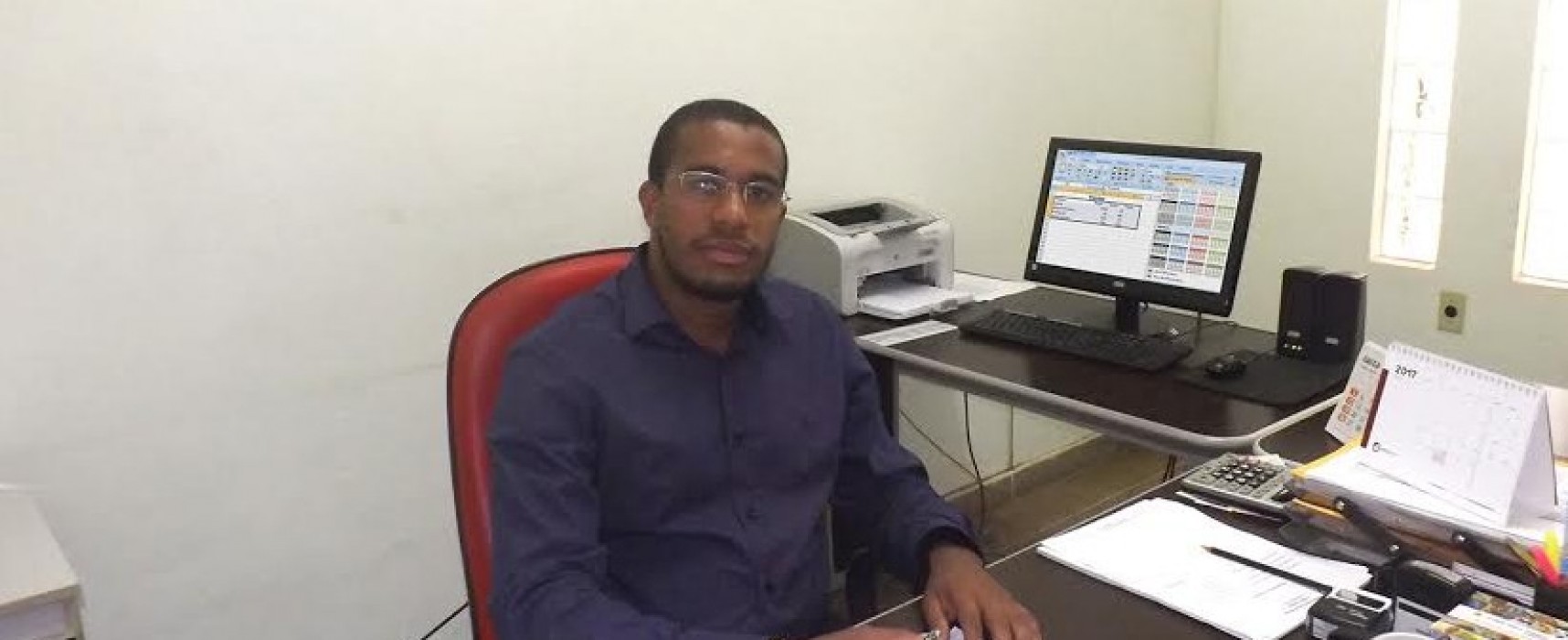 Prefeitura de Ibicaraí paga 13º salário integral no mês de aniversário do servidor