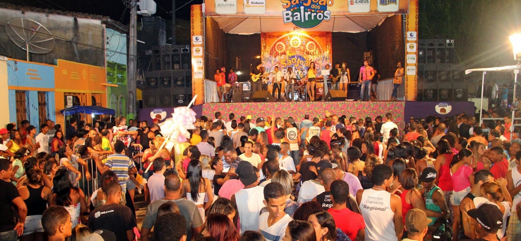 ANA CASTELA, SOLANGE ALMEIDA E MANU BATIDÃO MARCAM O ENCERRAMENTO DO SÃO JOÃO DE SAJ