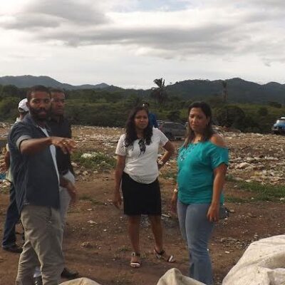 Secretária de Assistência Social visita lixão municipal e discute criação de cooperativa de catadores