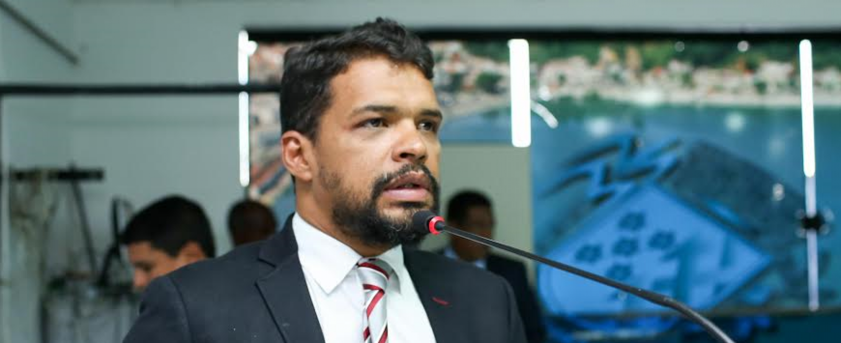 Jerbson Moraes mostra força política ao conseguir mais de dois mil votos para o candidato Paulo Magalhães