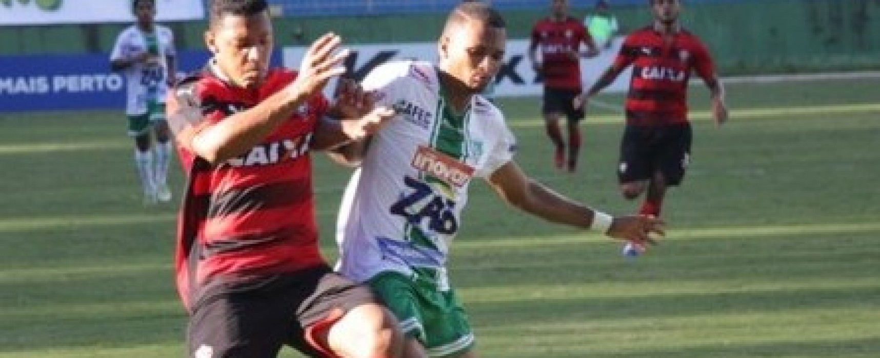 André Lima salva o Vitória empata o jogo em 1 a 1 e mantém vantagem contra o Conquista