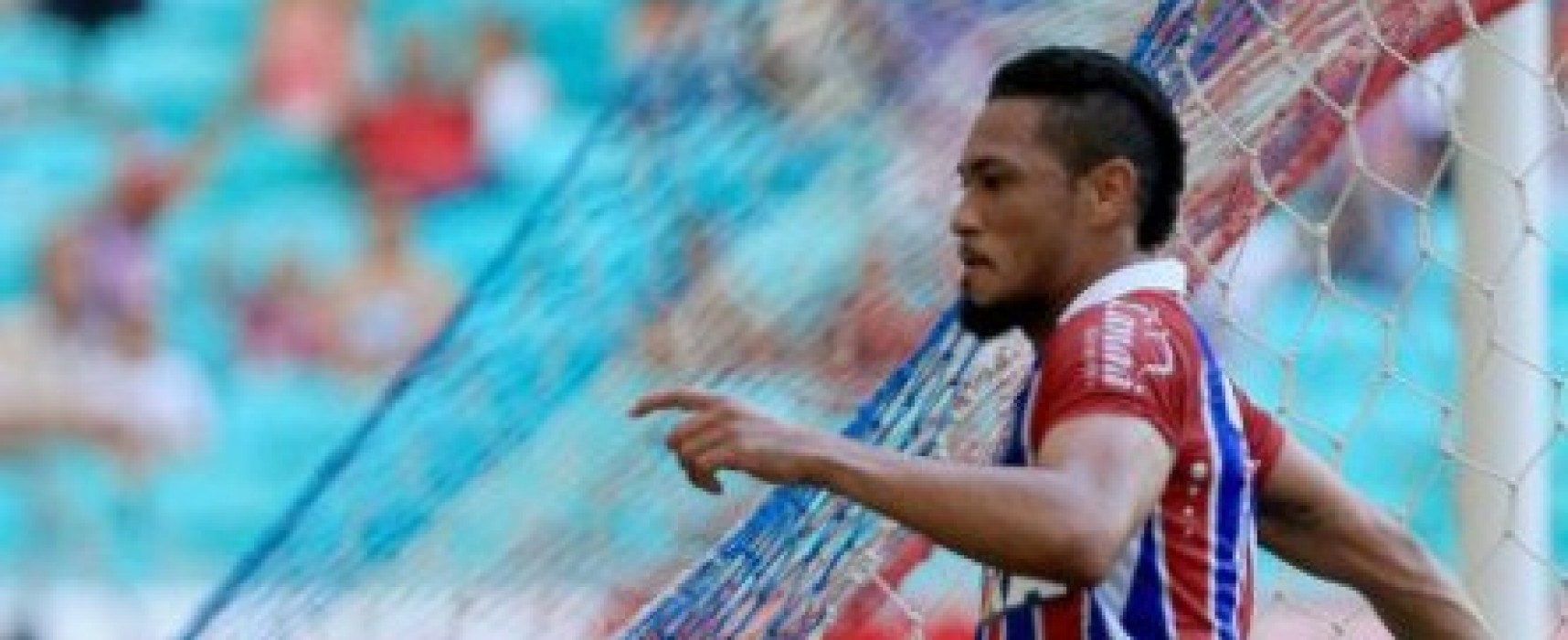 Bahia vence Flu de Feira por 1 a 0 e espera Vitória ou Conquista na final