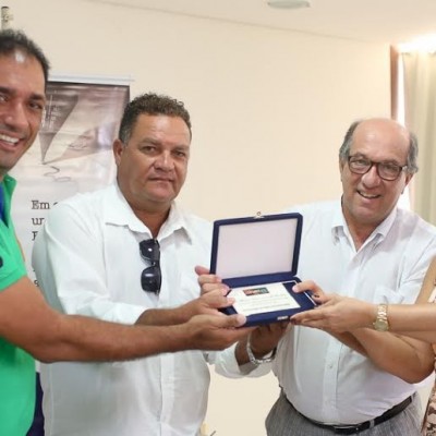 Café da manhã com profissionais de imprensa marca o Dia do Jornalista