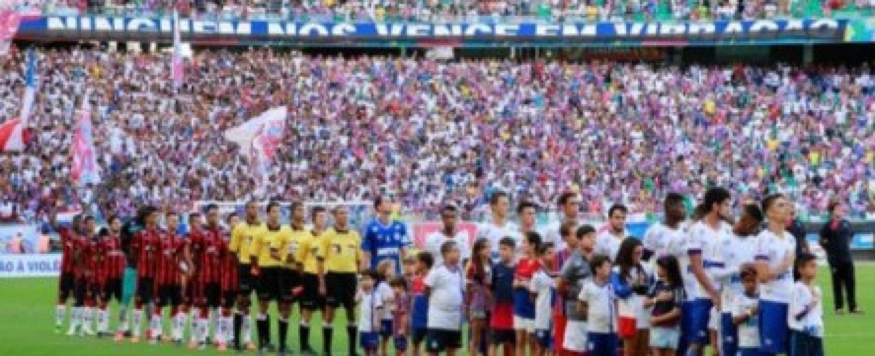 Com torcida mista, Bahia inicia venda de ingressos para Ba-Vi na Fonte