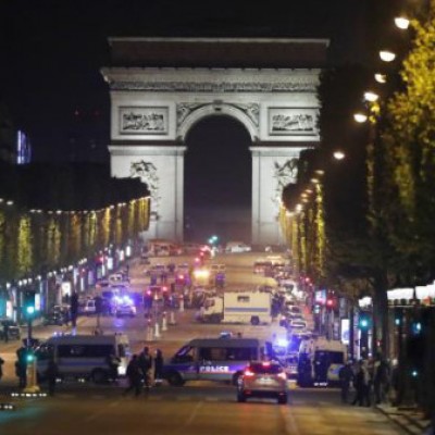 Estado Islâmico reivindica autoria de atentado na principal avenida de Paris