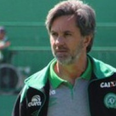 Família de Caio Jr. pede indenização de R$ 30 milhões à Chapecoense