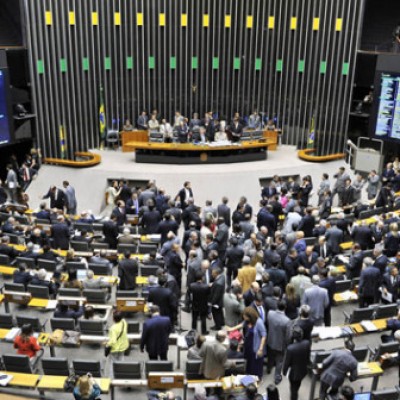 Fim do Foro Privilegiado, Lei de Migração e Uber devem marcar semana no Senado