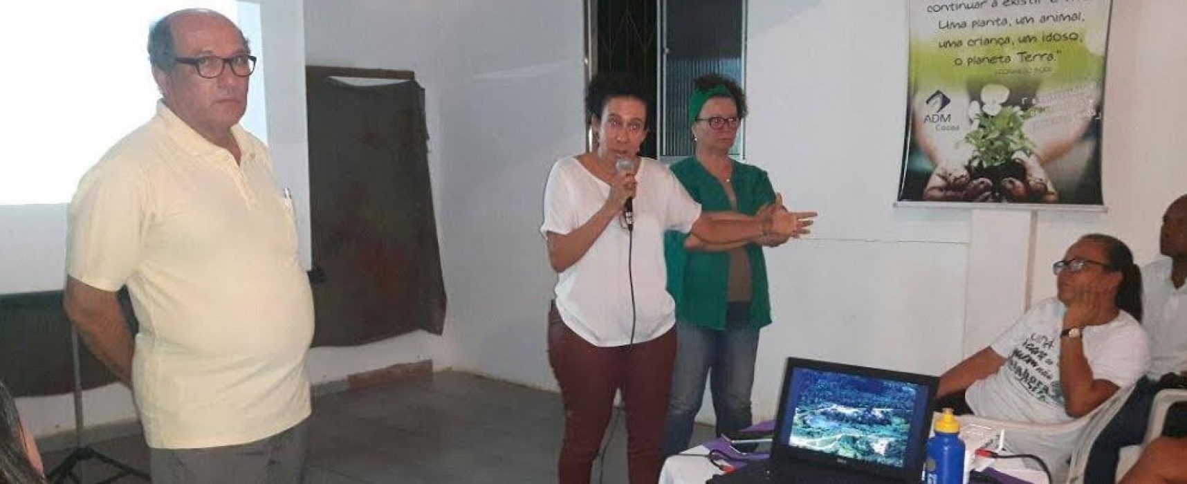 Governo e sociedade civil discutem situação da COOLIMPA
