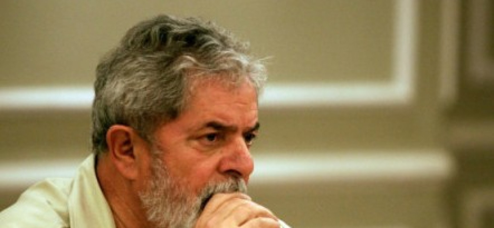 Lula é alvo de seis petições enviadas por Fachin para a primeira instância