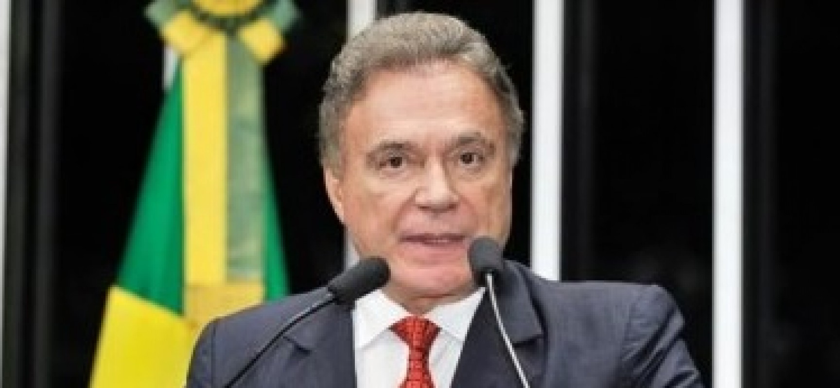 No Paraná, Álvaro Dias lidera intenção de votos e bate Lula para 2018