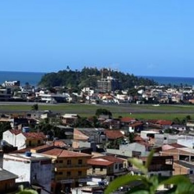 Prefeito de Ilhéus discute ampliação do aeroporto Jorge Amado com o Governo Federal