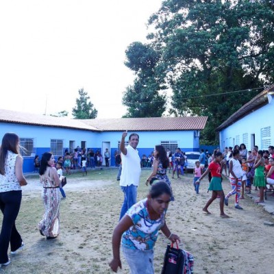 Prefeito reabre escola reformada em Ilhéus e Apresenta um novo conceito de educação inclusiva