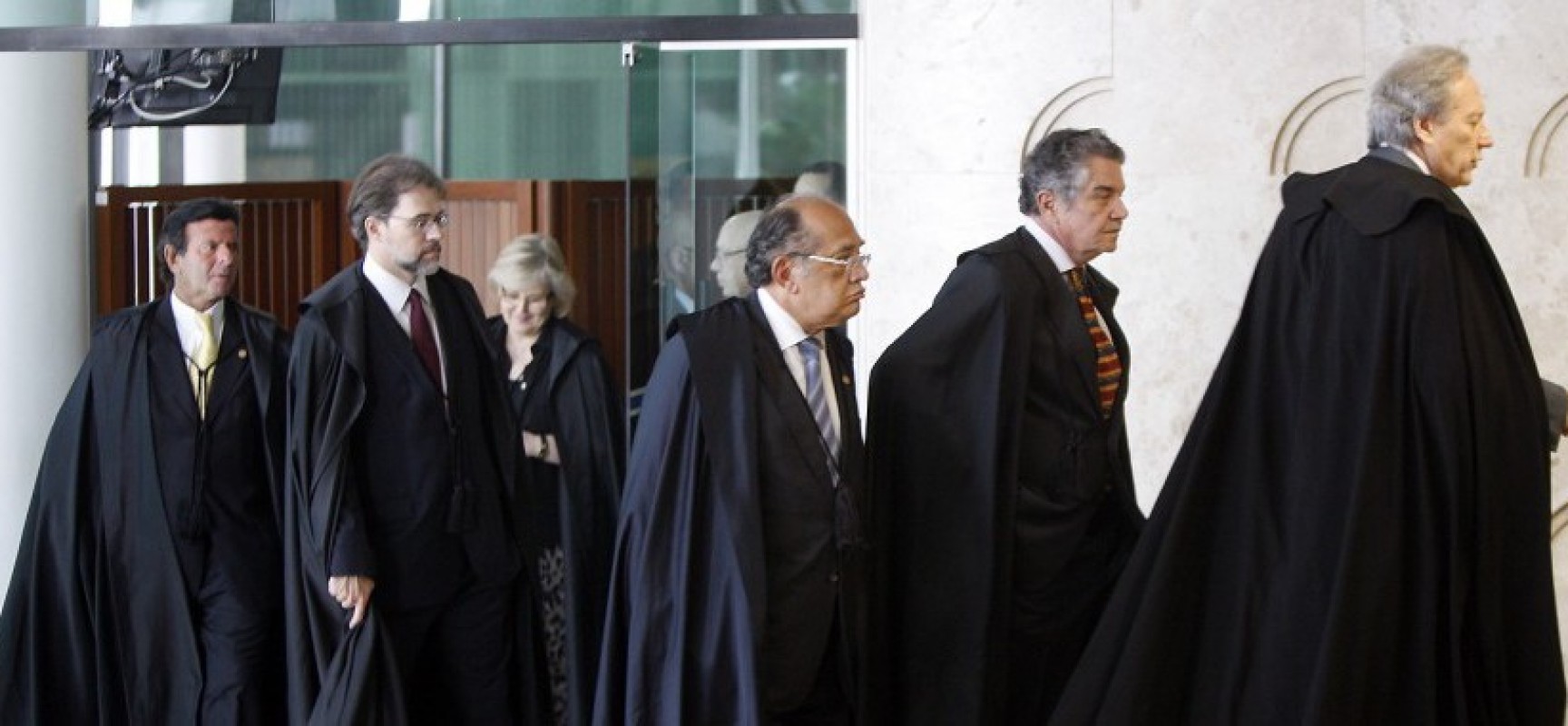 Supremo deve criar grupo de trabalho para acelerar inquéritos da Lava Jato