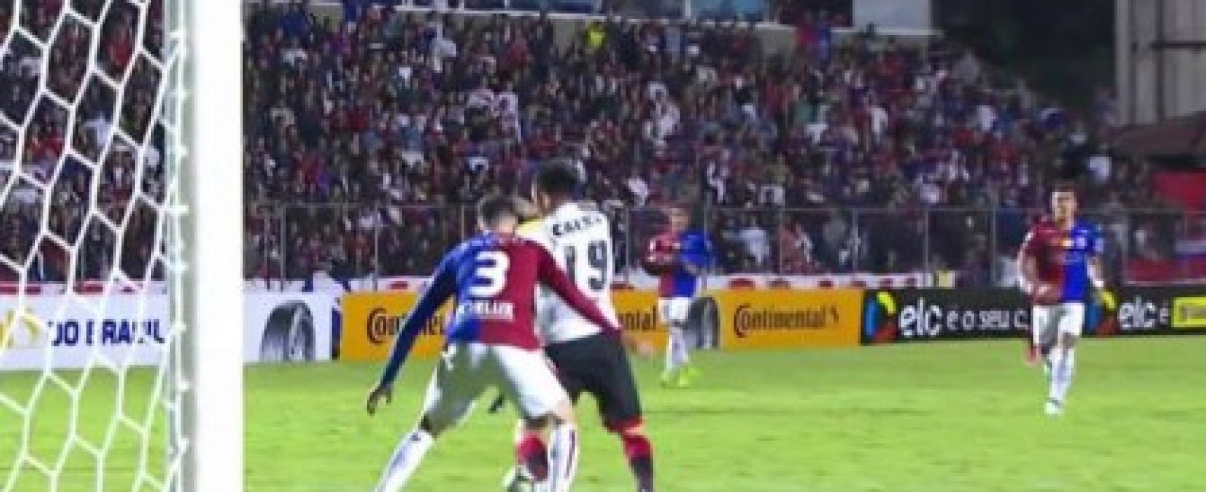 Vitória mantém a rotina de vexames e é eliminado da Copa do Brasil