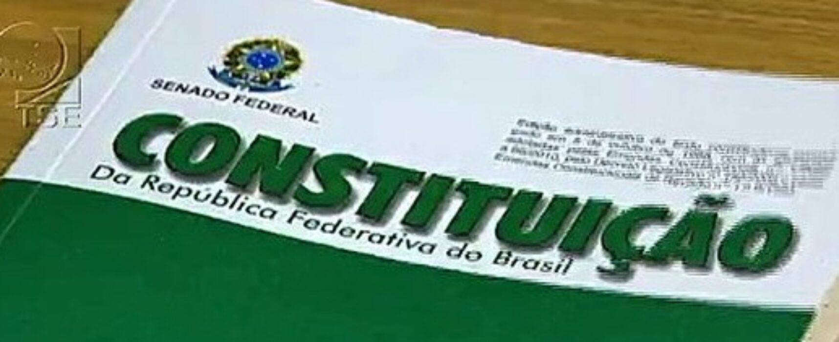 Câmara cria comissão de juristas para avaliar legislação sobre processo constitucional