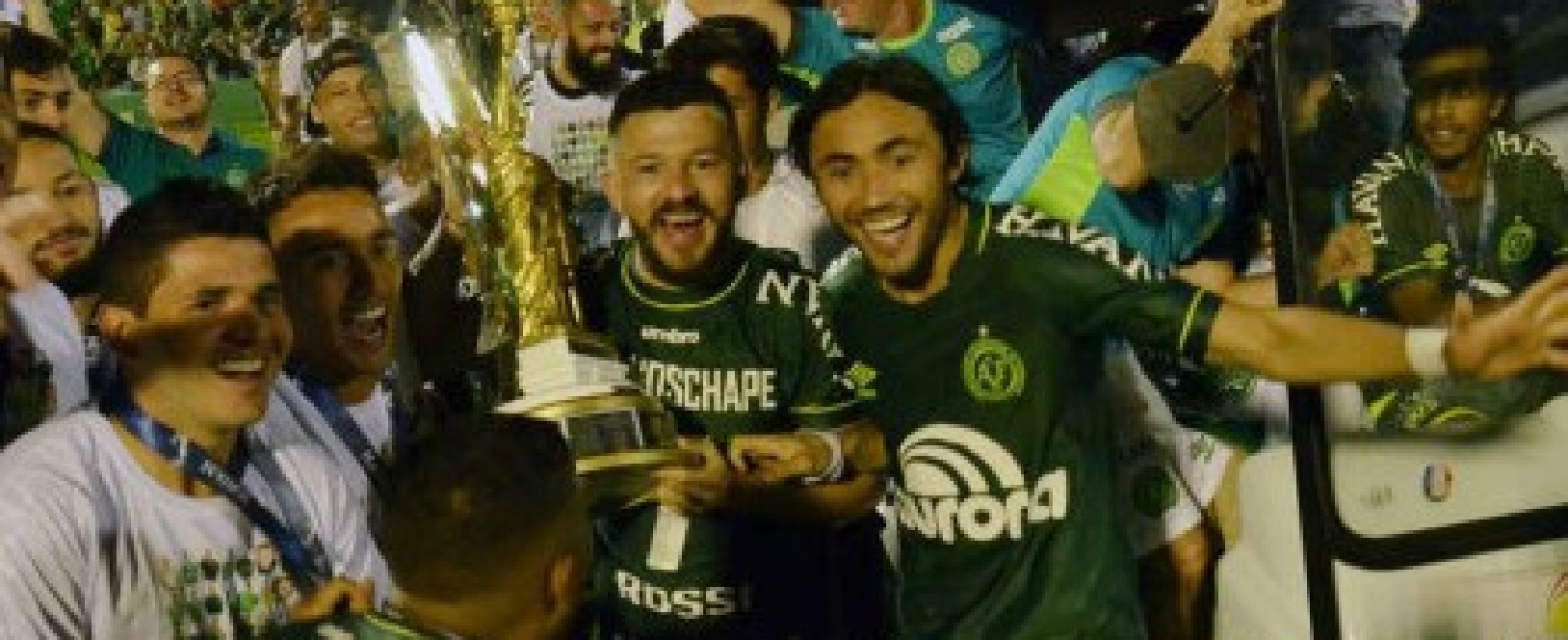 Chape conquista primeiro título após tragédia