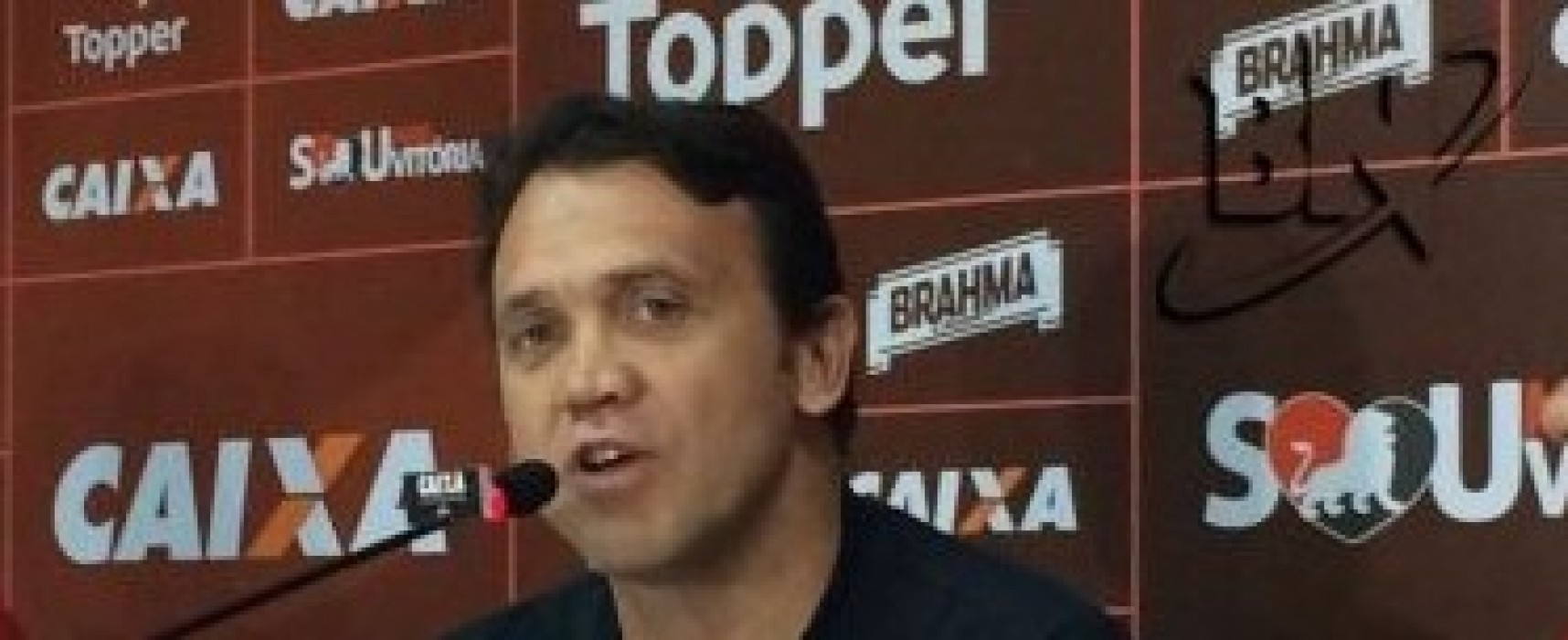 Contrato de Petkovic com o Vitória é publicado no BID