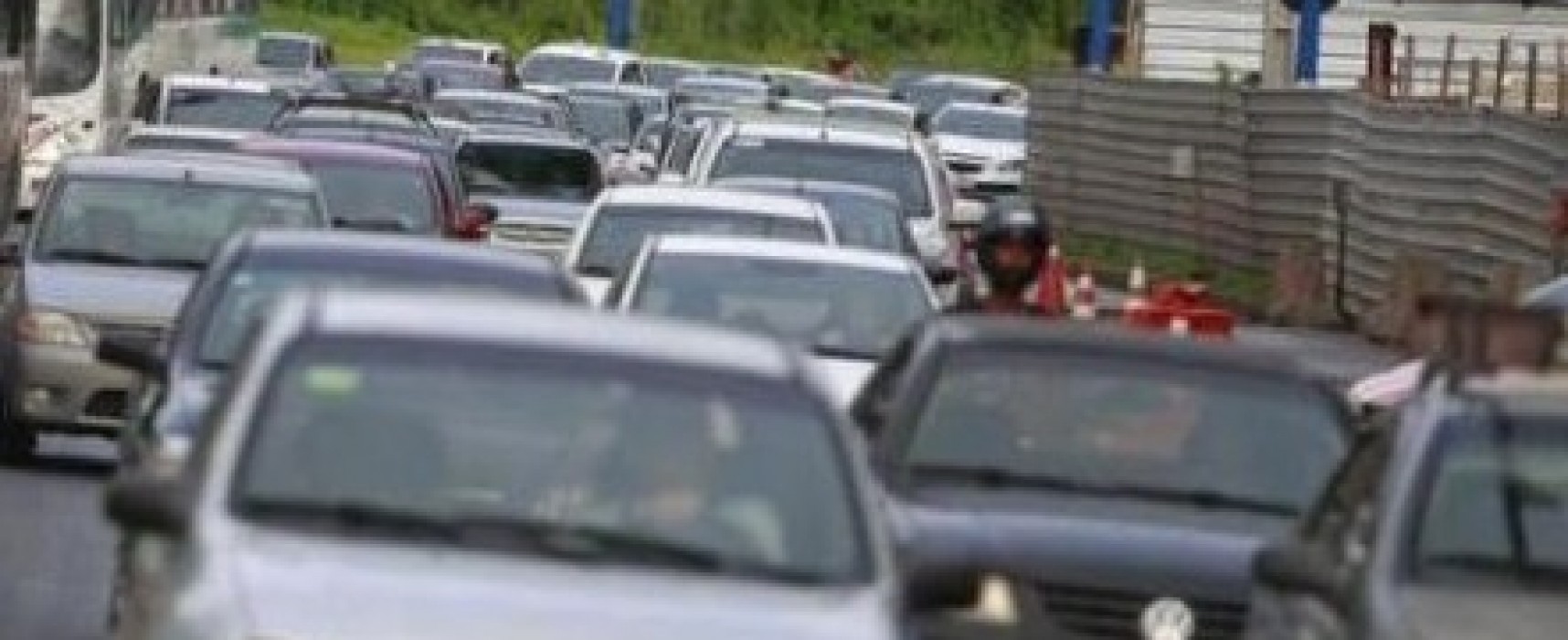 Desconto de 5% no IPVA para placas de final 5 vale até dia 30