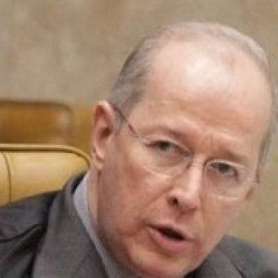 Ministro decano do Supremo diz que saída para a crise está na Constituição