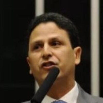 Ministro nomeia colega de partido, que está com direitos políticos suspensos e é citado na Lava Jato