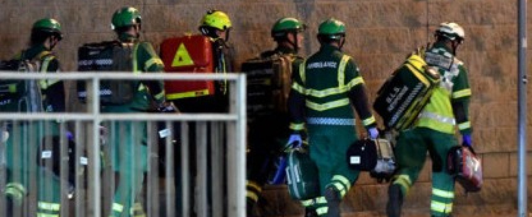 Polícia detém mais três pessoas em Manchester por suposta relação com atentado