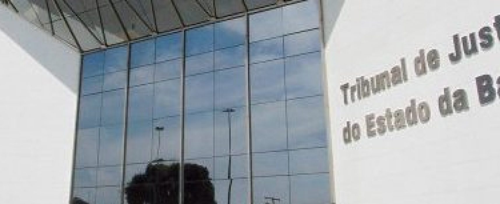 Supersalários no terceiro escalão do Tribunal de Justiça da Bahia