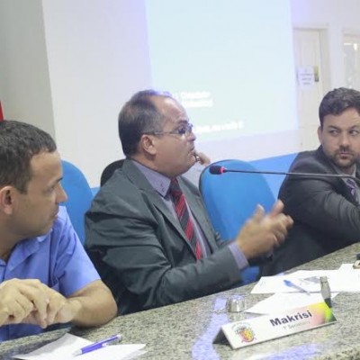 Audiência pública debate regularização de mototaxistas em Ilhéus