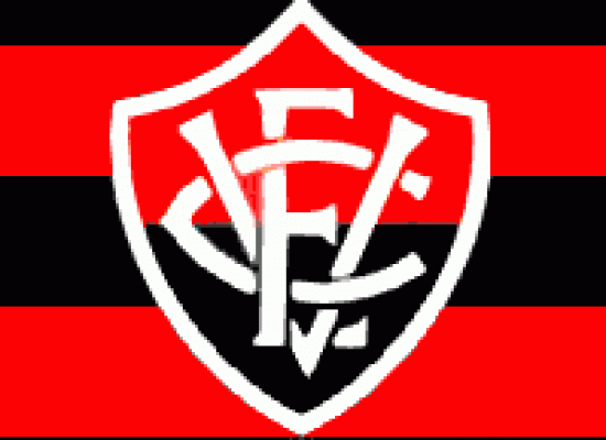 Lateral do Vitória convocado para Seleção