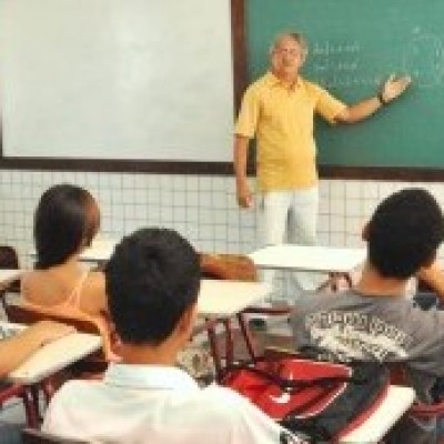 Inscrições para o financiamento estudantil em universidades pagas começam hoje