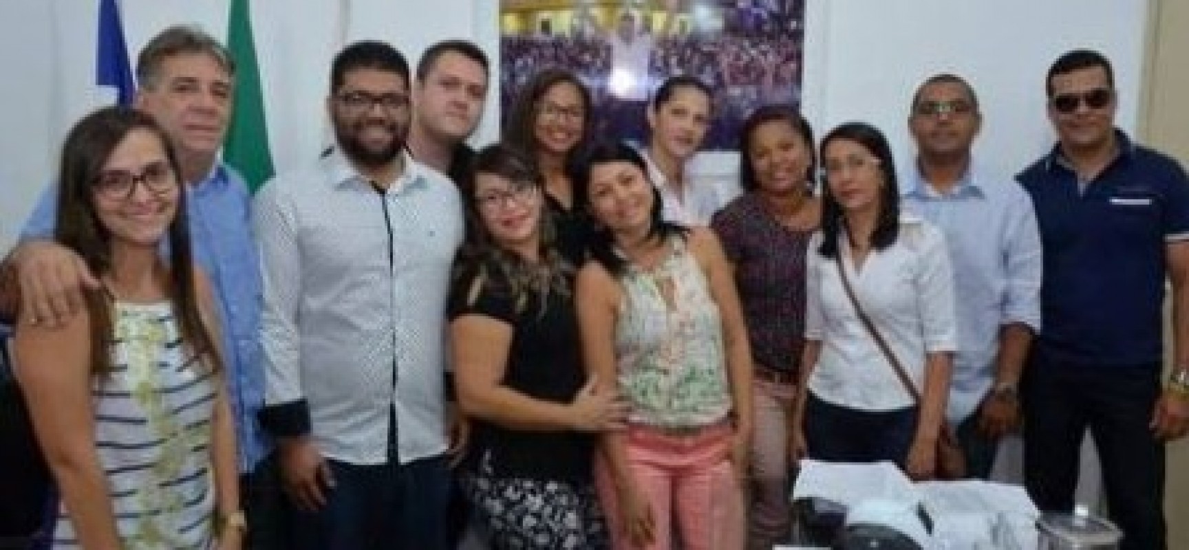 Prefeitura de Alagoinhas dá posse a 37 novos servidores para Seduc, Semas e Sesau