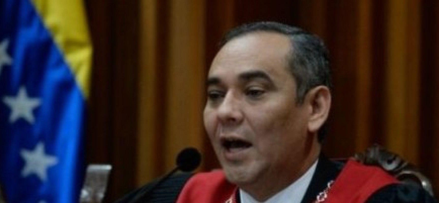 Supremo venezuelano convoca reunião de poderes por “ameaça terrorista”
