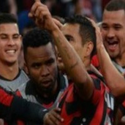 Vitória é goleado pelo Atlético e afunda na zona de rebaixamento