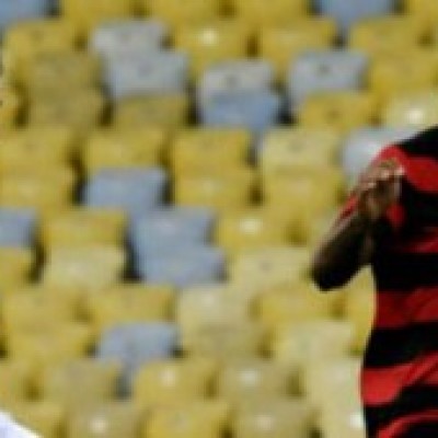 Vitória joga mal, perde para o Fluminense e continua na lanterna do Brasileirão