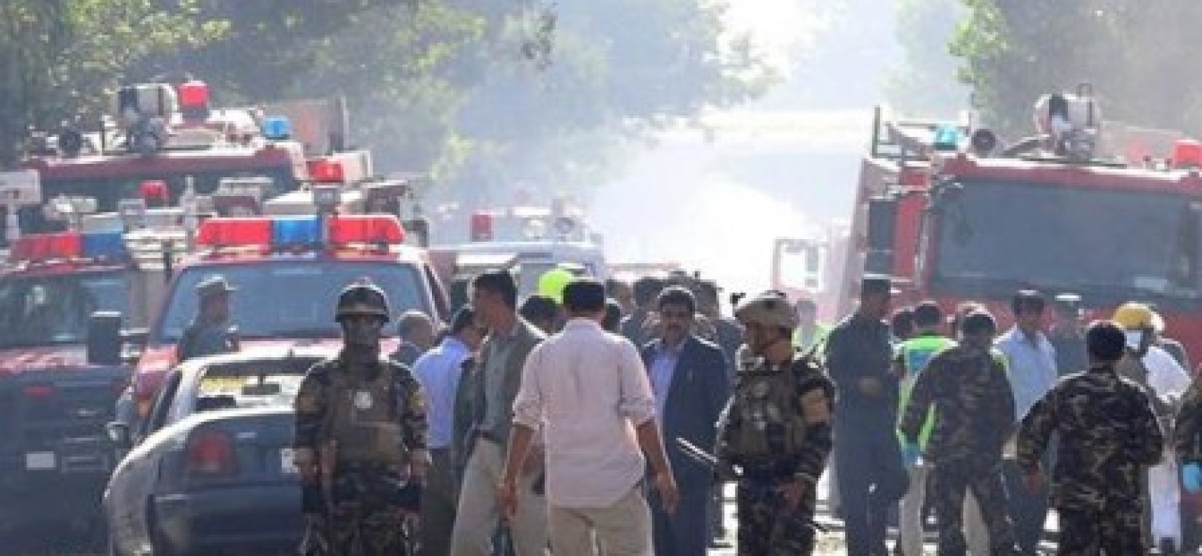 Atentado suicida em Cabul mata 24 pessoas e fere 42