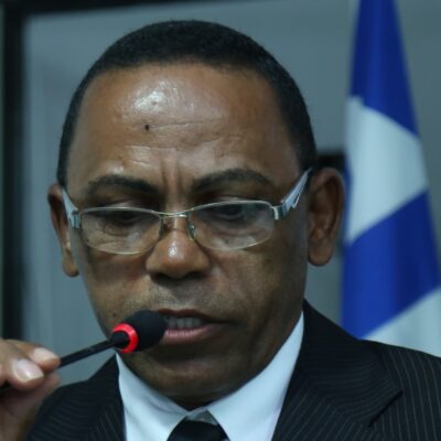 Pastor Matos solicita melhorias para diversos bairros de Ilhéus